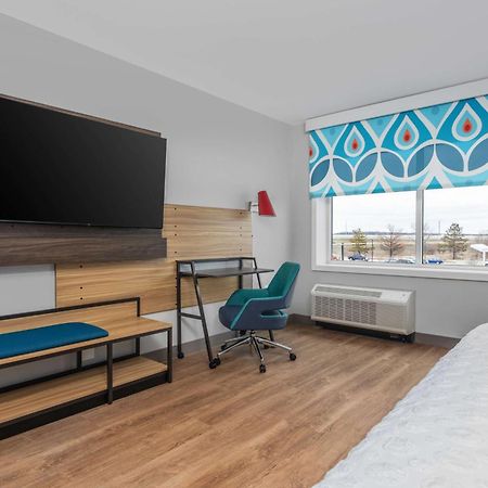 Tru By Hilton Janesville Eksteriør billede