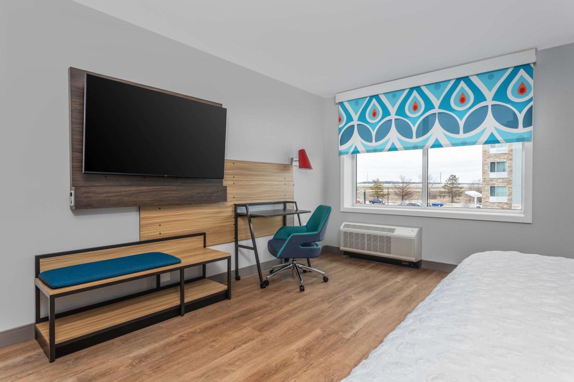 Tru By Hilton Janesville Eksteriør billede