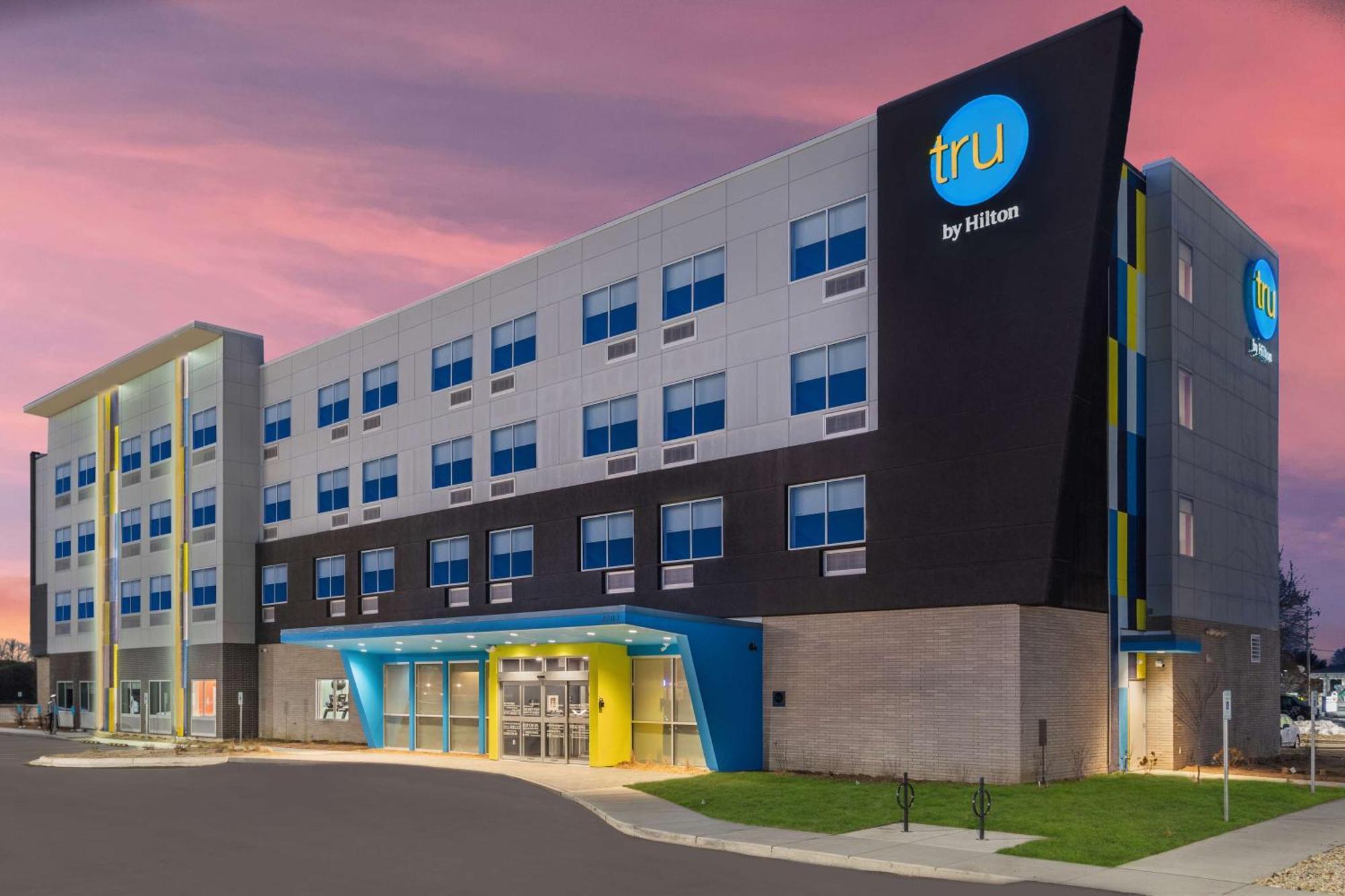 Tru By Hilton Janesville Eksteriør billede